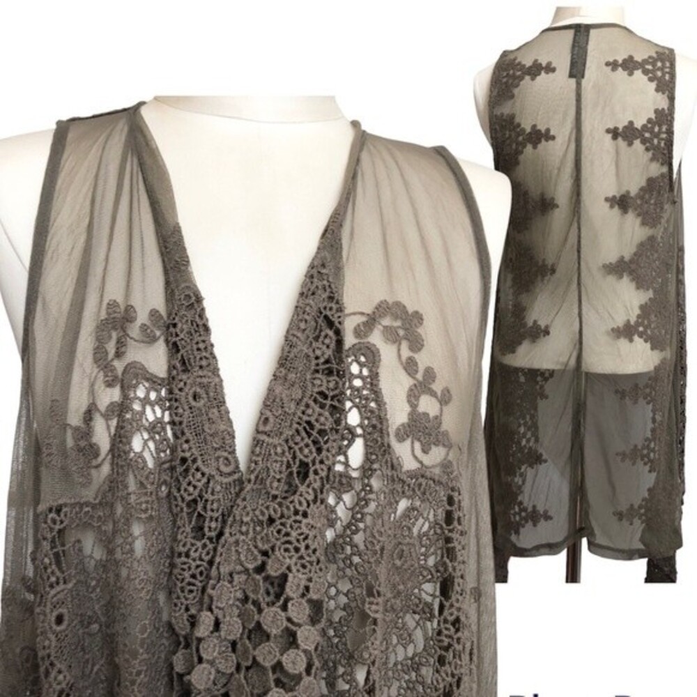 Chico’s Black Label Crochet Lace Vest Size 00 XS Brown Duster Waterfall